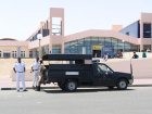 All'arrivo troviamo i militari egiziani all'aeroporto