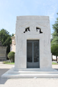 Cimitero Monumentale Milano - Tomba Toscanini
